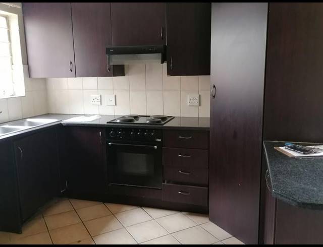 2 BEDROOM PROPERTY TO RENT IN NORTON'S HOME ESTATE